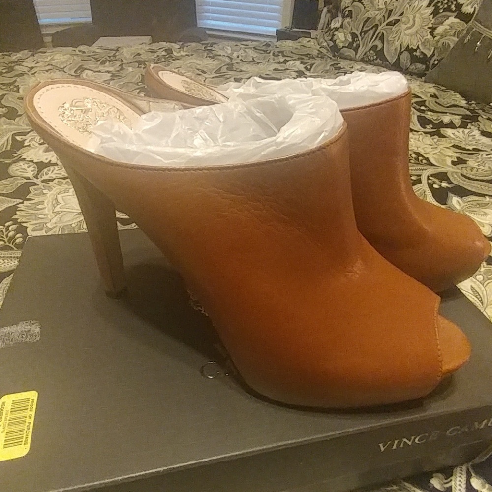 Ladies mules